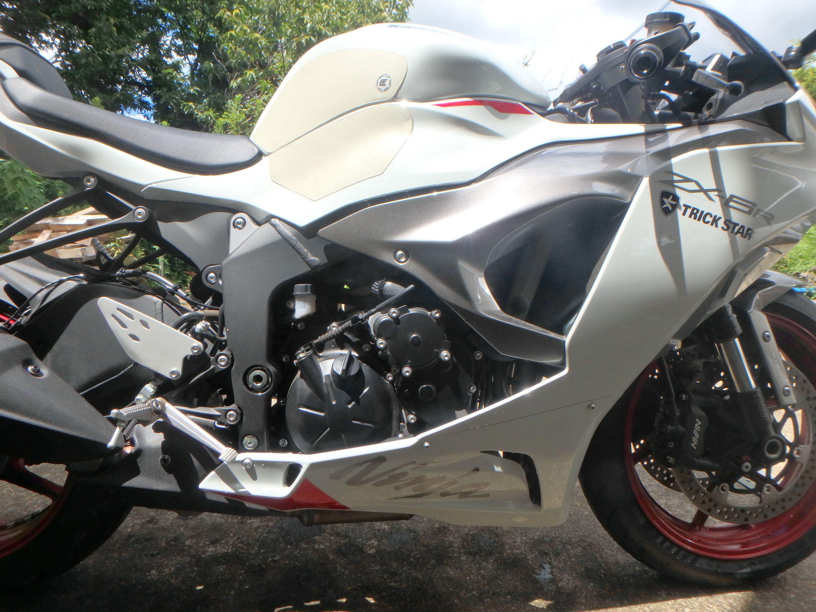 Купить мотоцикл Kawasaki ZX-6R Ninja 2025 фото 13