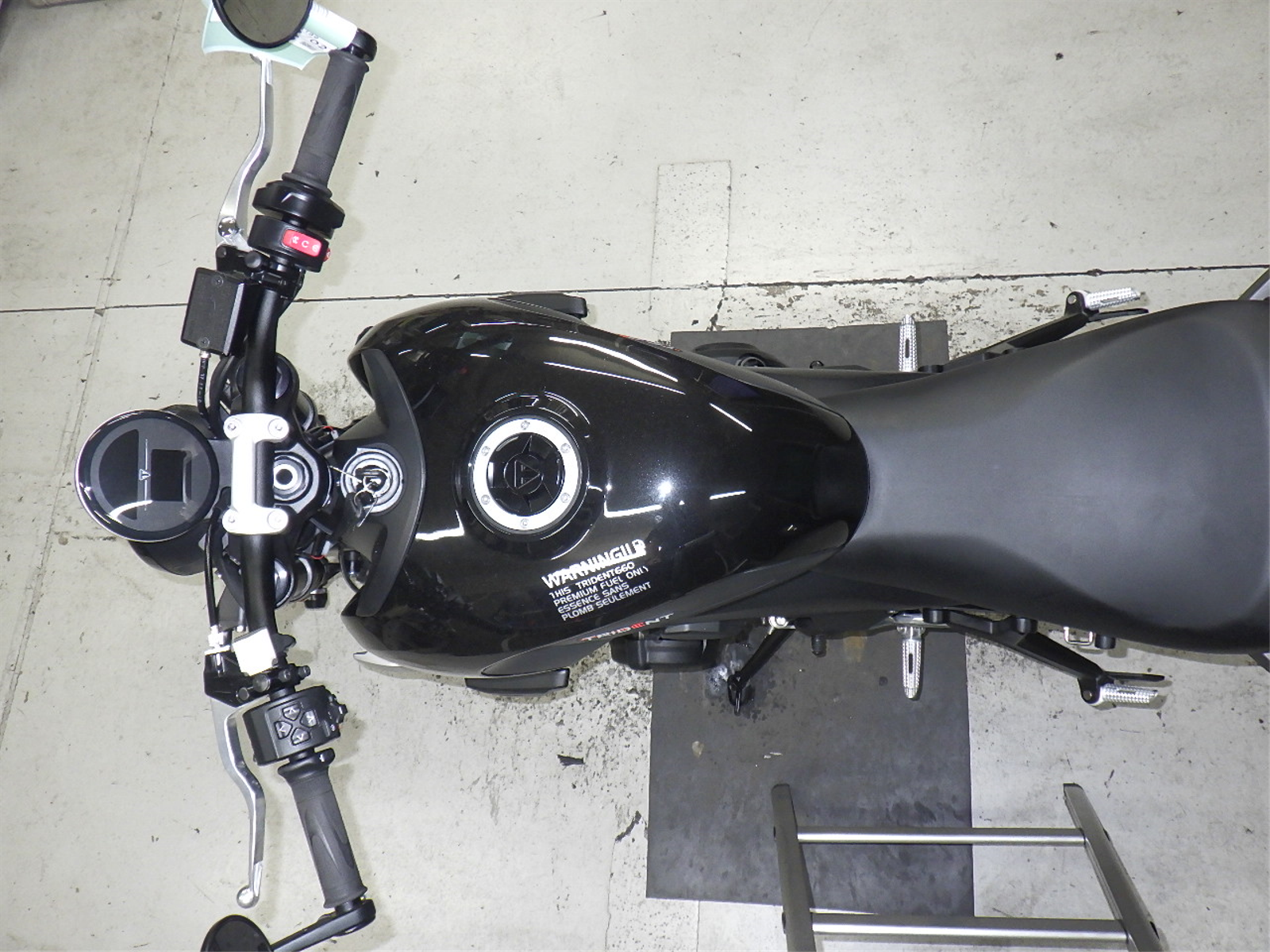 Купить мотоцикл Triumph Trident 660 2024 фото 3