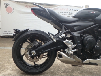 �������� �� ������ �������� Triumph Trident 660 2024 ���� 17