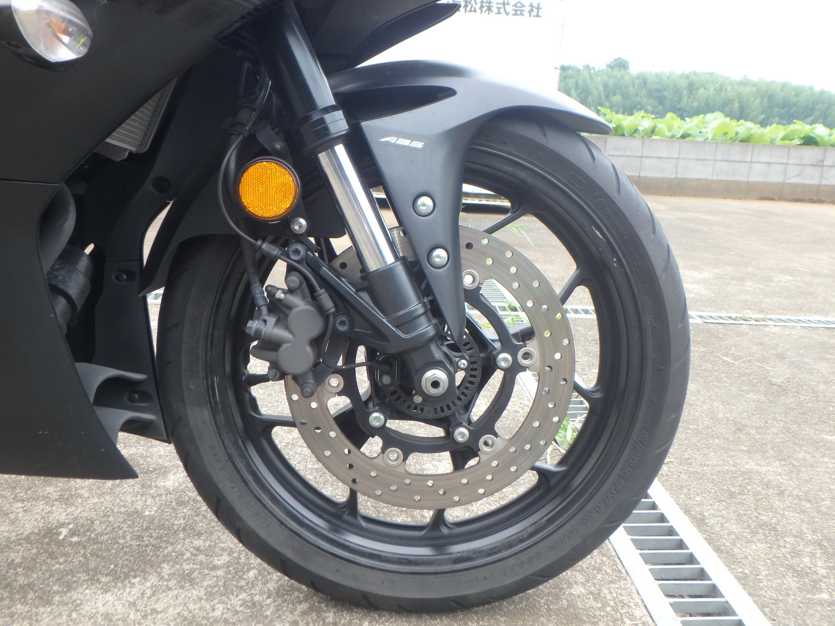Купить мотоцикл Yamaha YZF-R3 2021 фото 20