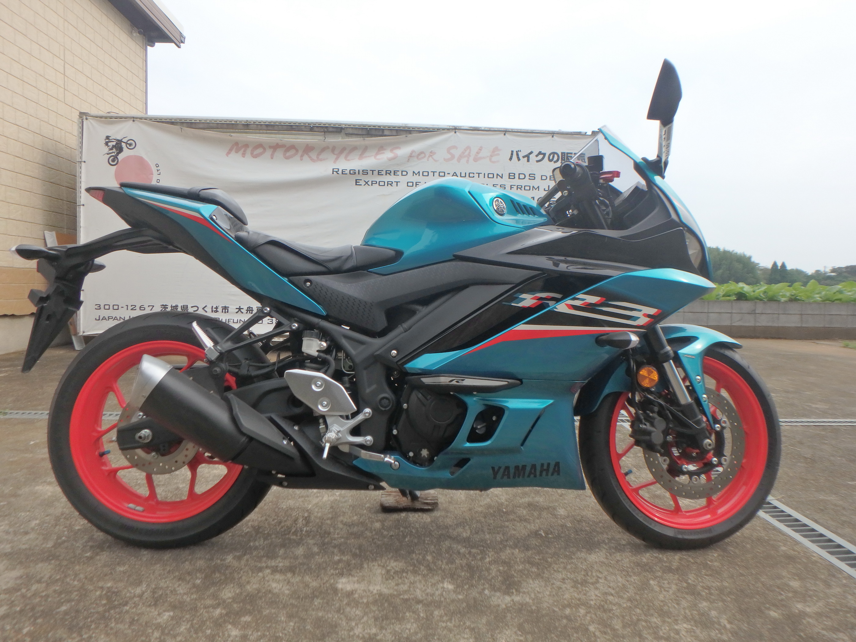 Купить мотоцикл Yamaha YZF-R3 2021 фото 8