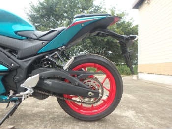 �������� �� ������ �������� Yamaha YZF-R3 2021 ���� 16