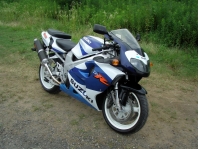     Suzuki TL1000R 1998  6