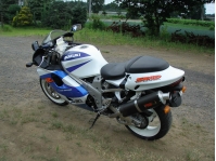     Suzuki TL1000R 1998  8