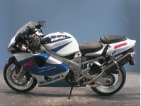     Suzuki TL1000R 1998  9