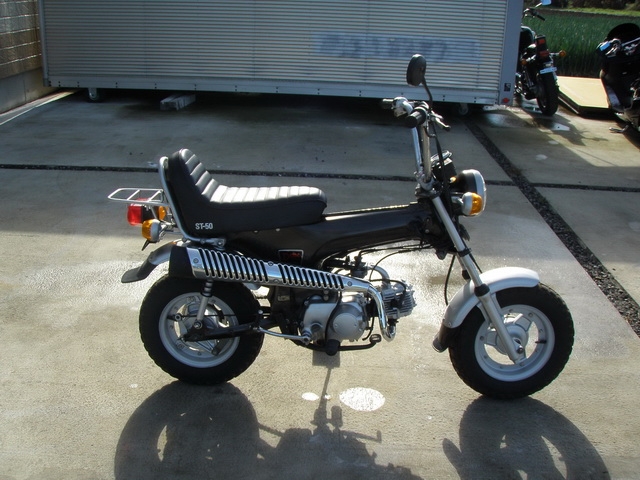 РњРѕРїРµРґ Honda Dax