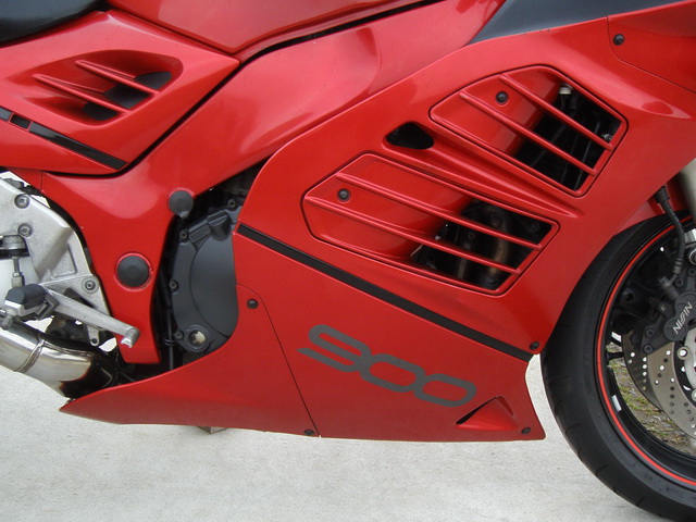 Передняя вилка Suzuki RF 900