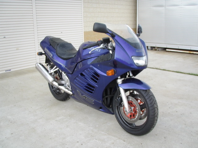 Suzuki rf400rv
