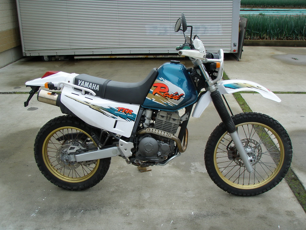 Обзор мотоцикла Yamaha TT 250R 1986: характеристики, особенности, отзывы владельцев - сайт MagMoto.ru [Мотоциклы  moto]