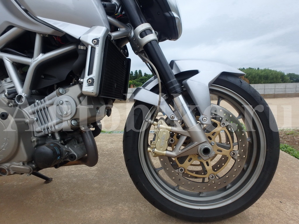РњРѕС‚РѕС†РёРєР» Aprilia mana 850