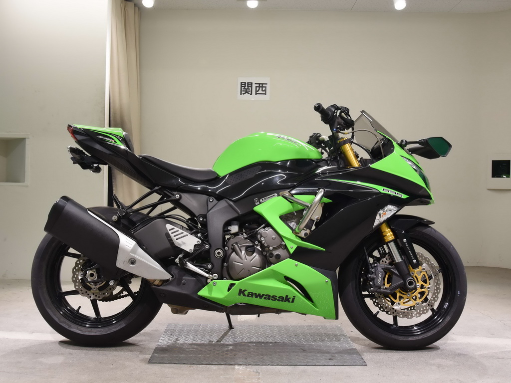Kawasaki Ninja zx6r хаки