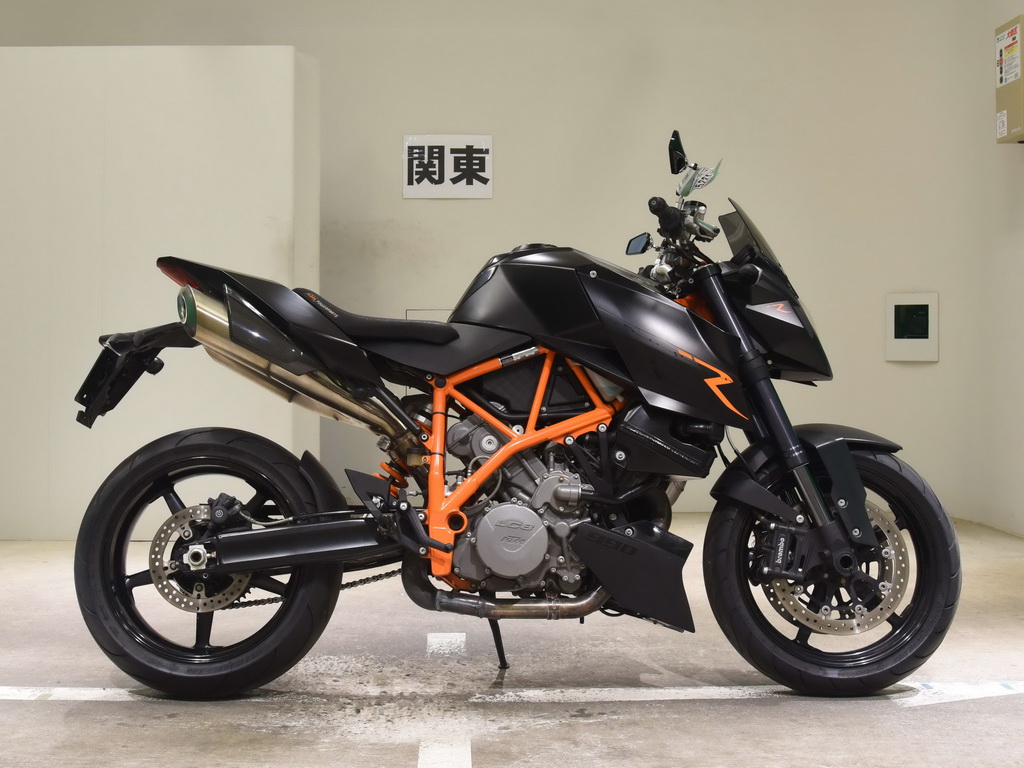 KTM Duke 990
