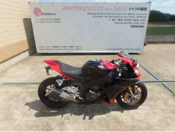     Aprilia RSV-4 Factory 2009  8