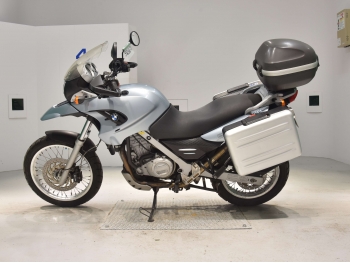     BMW F650GS 2004  1