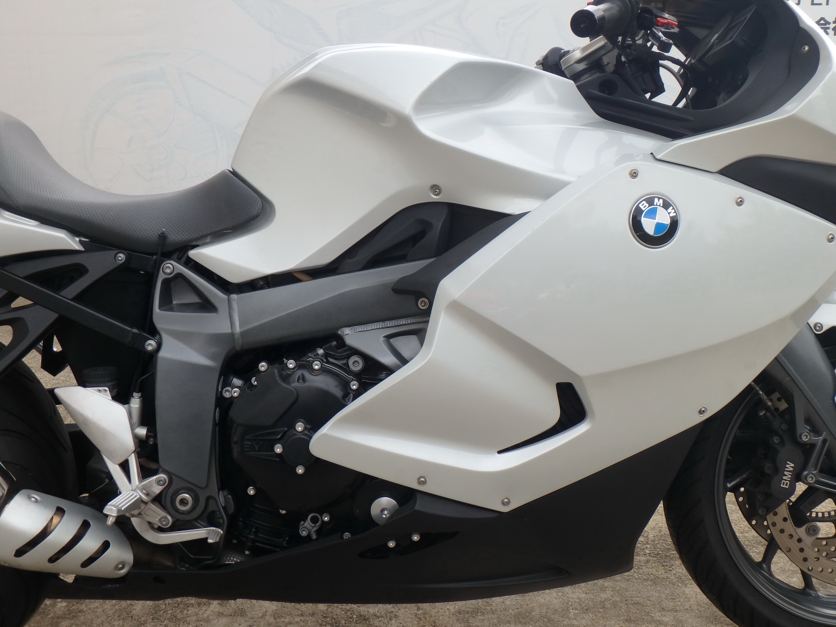 Купить мотоцикл BMW K1300S 2009 фото 17