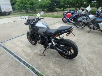     Honda CB650F Hornet 2018  11