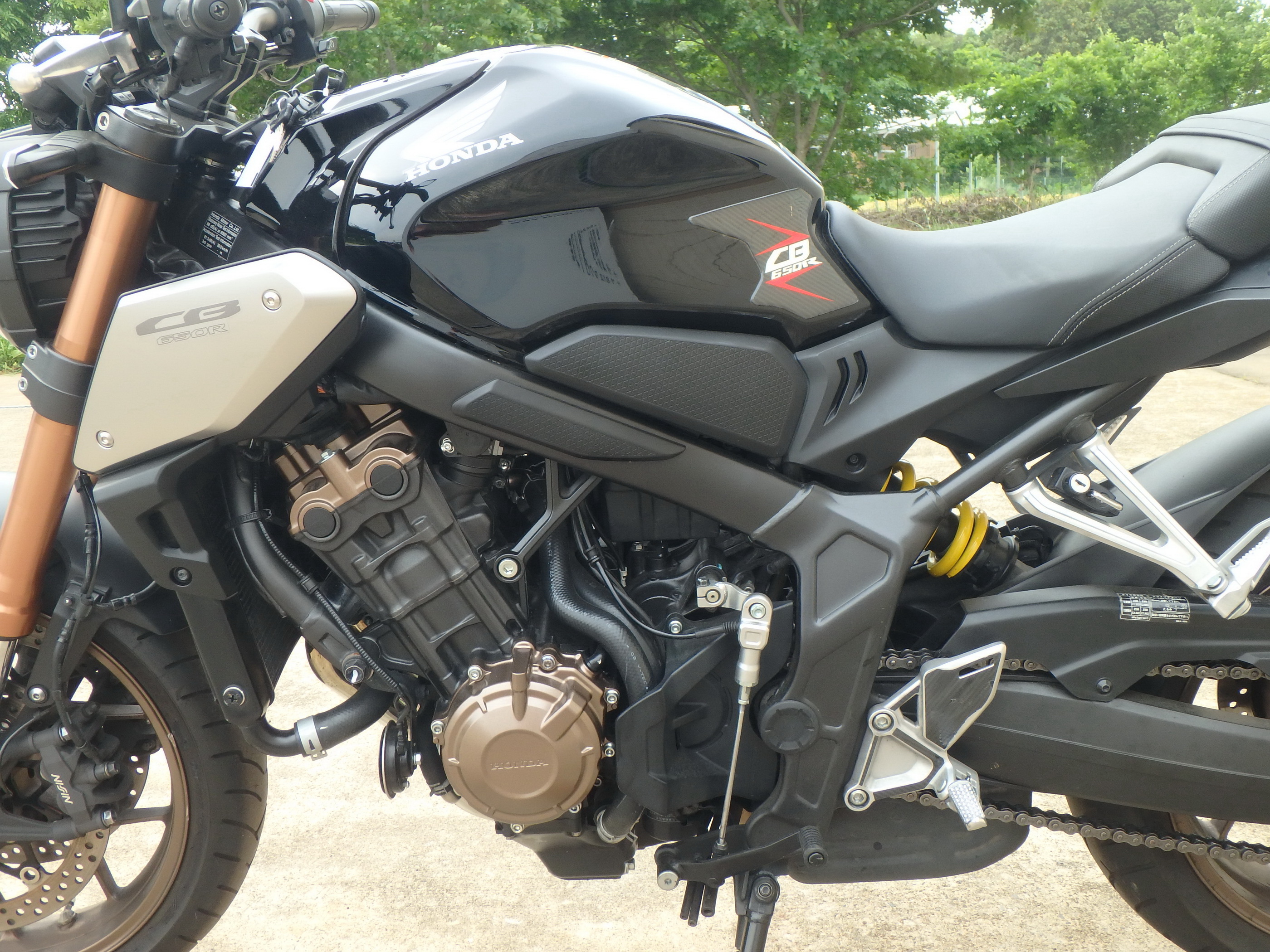 Купить мотоцикл Honda CB650R 2019 фото 15