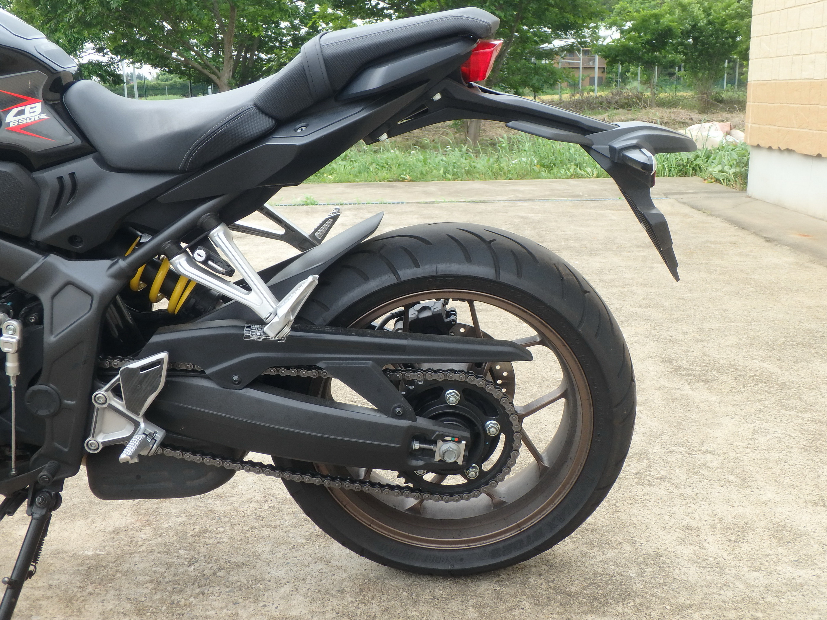 Купить мотоцикл Honda CB650R 2019 фото 16