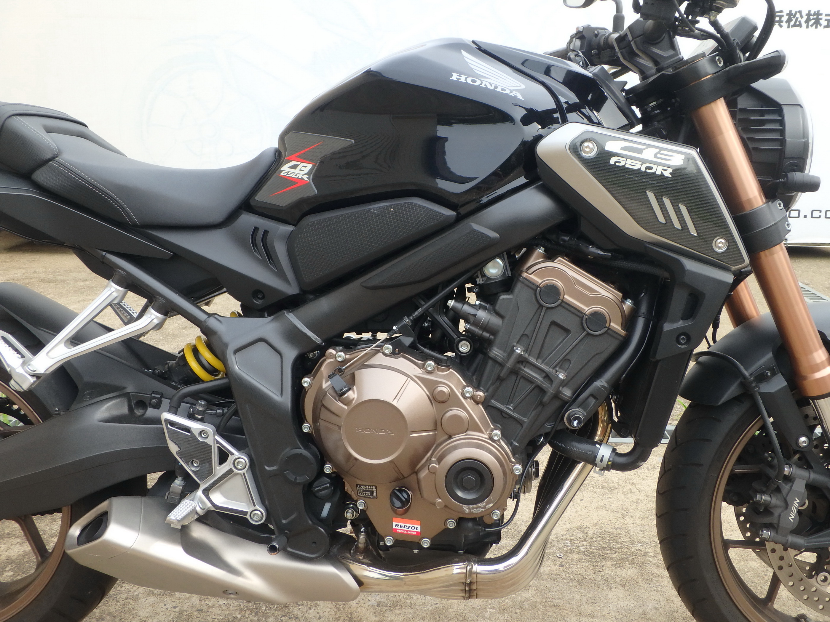 Купить мотоцикл Honda CB650R 2019 фото 18