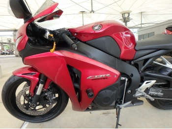Заказать из Японии мотоцикл Honda CBR1000RR-2 2008 фото 15