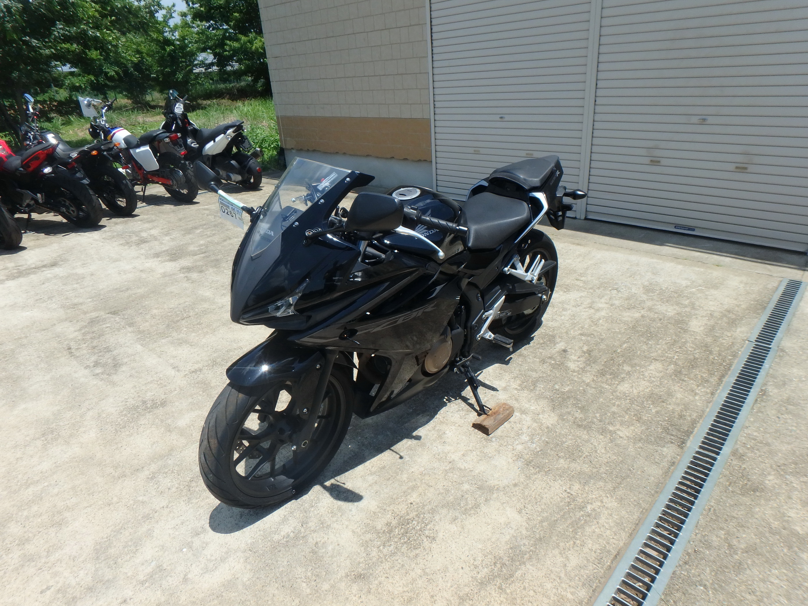 Купить мотоцикл Honda CBR400R 2016 фото 13