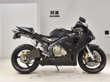     Honda CBR600RR 2004  2