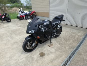     Honda CBR600RR 2004  13