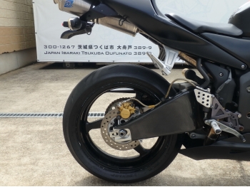     Honda CBR600RR 2004  17