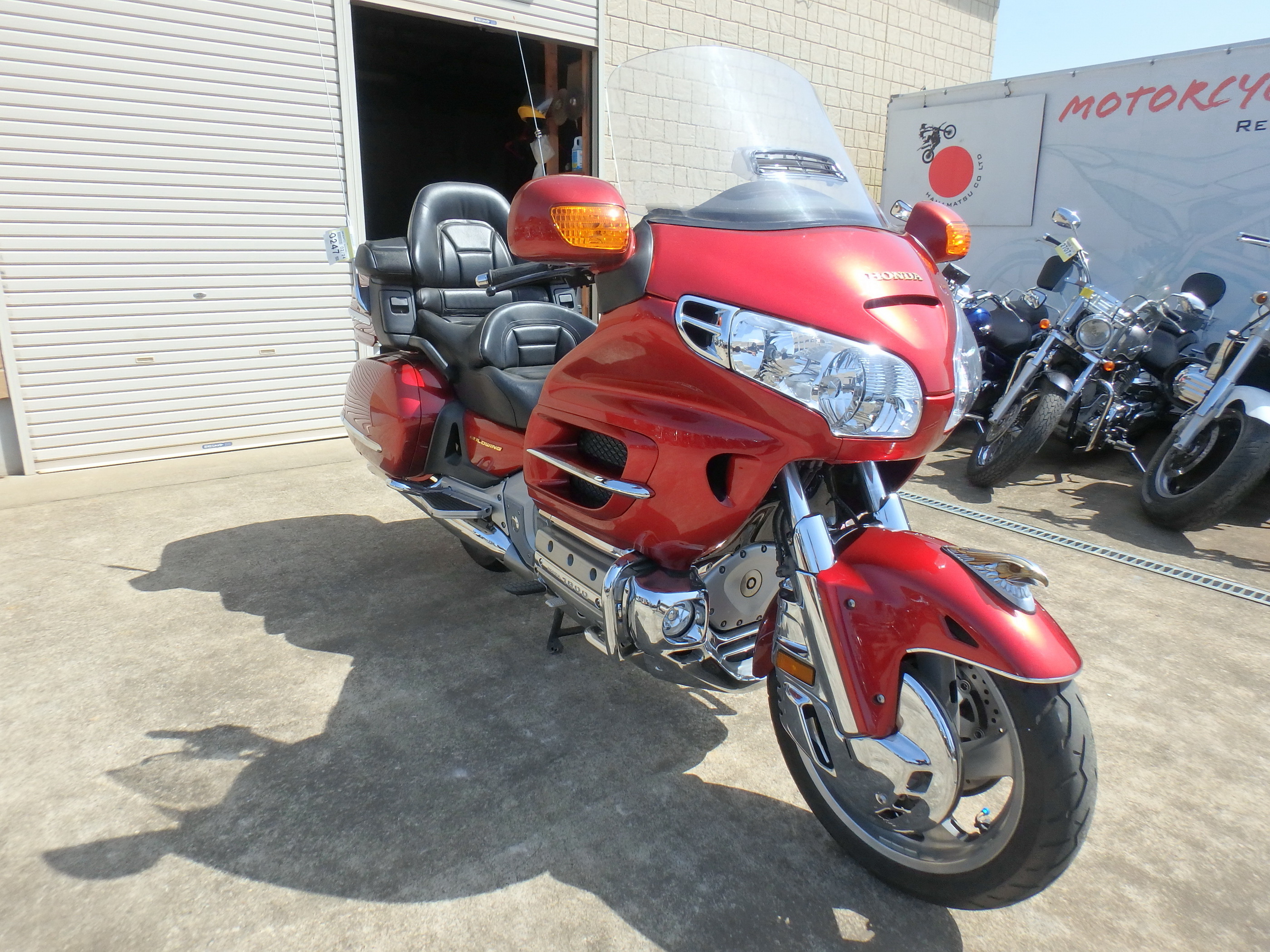 Купить мотоцикл Honda GL1800 GoldWing 2002 фото 6