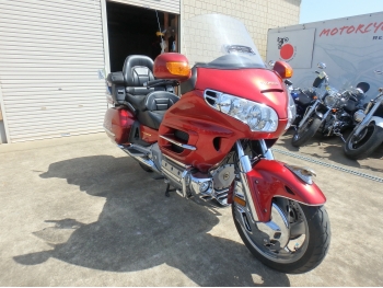     Honda GL1800 GoldWing 2001  6