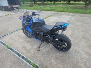     Suzuki GSX-S1000F 2017  11