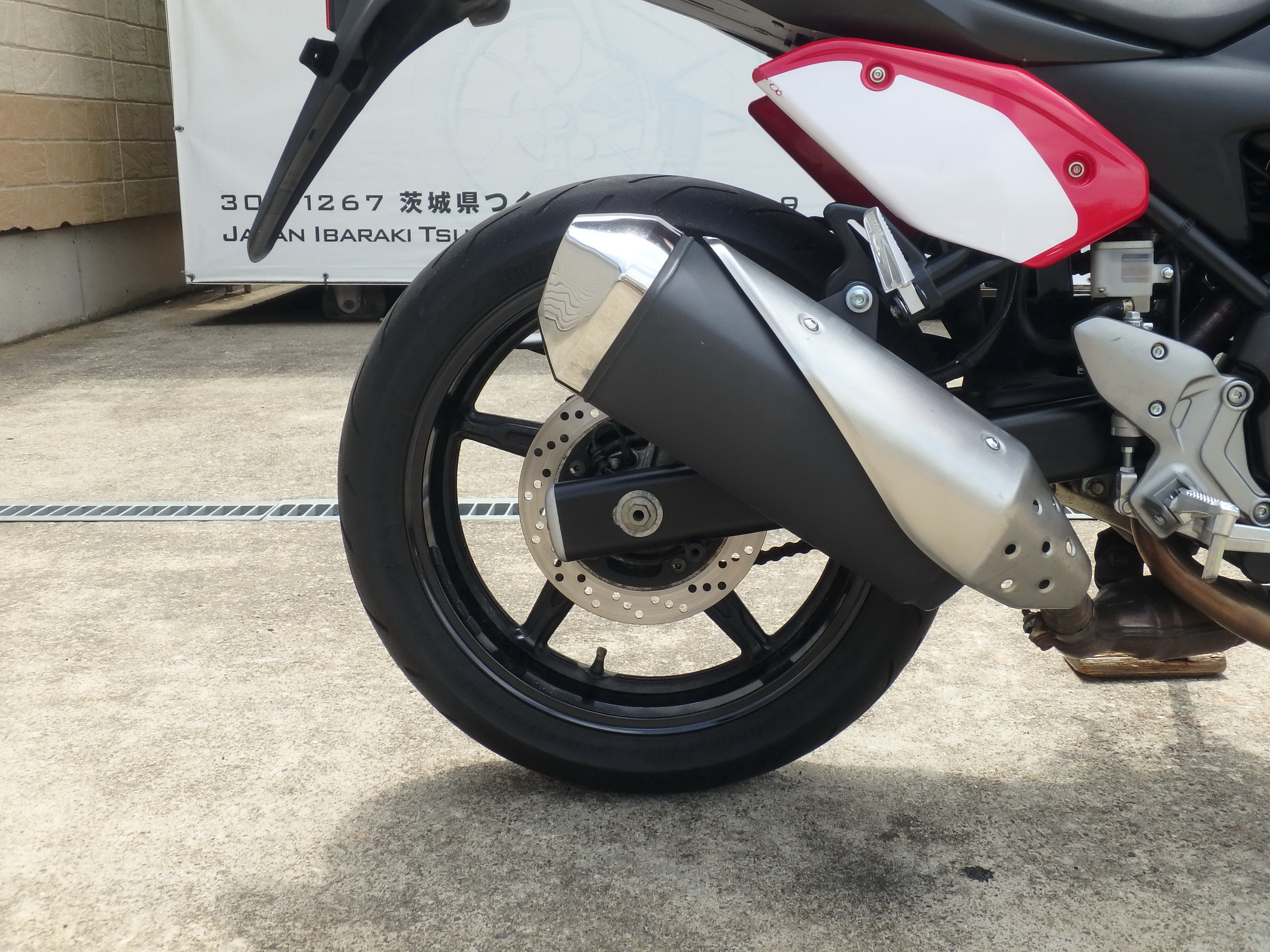 Купить мотоцикл Suzuki SV650A 2016 фото 17
