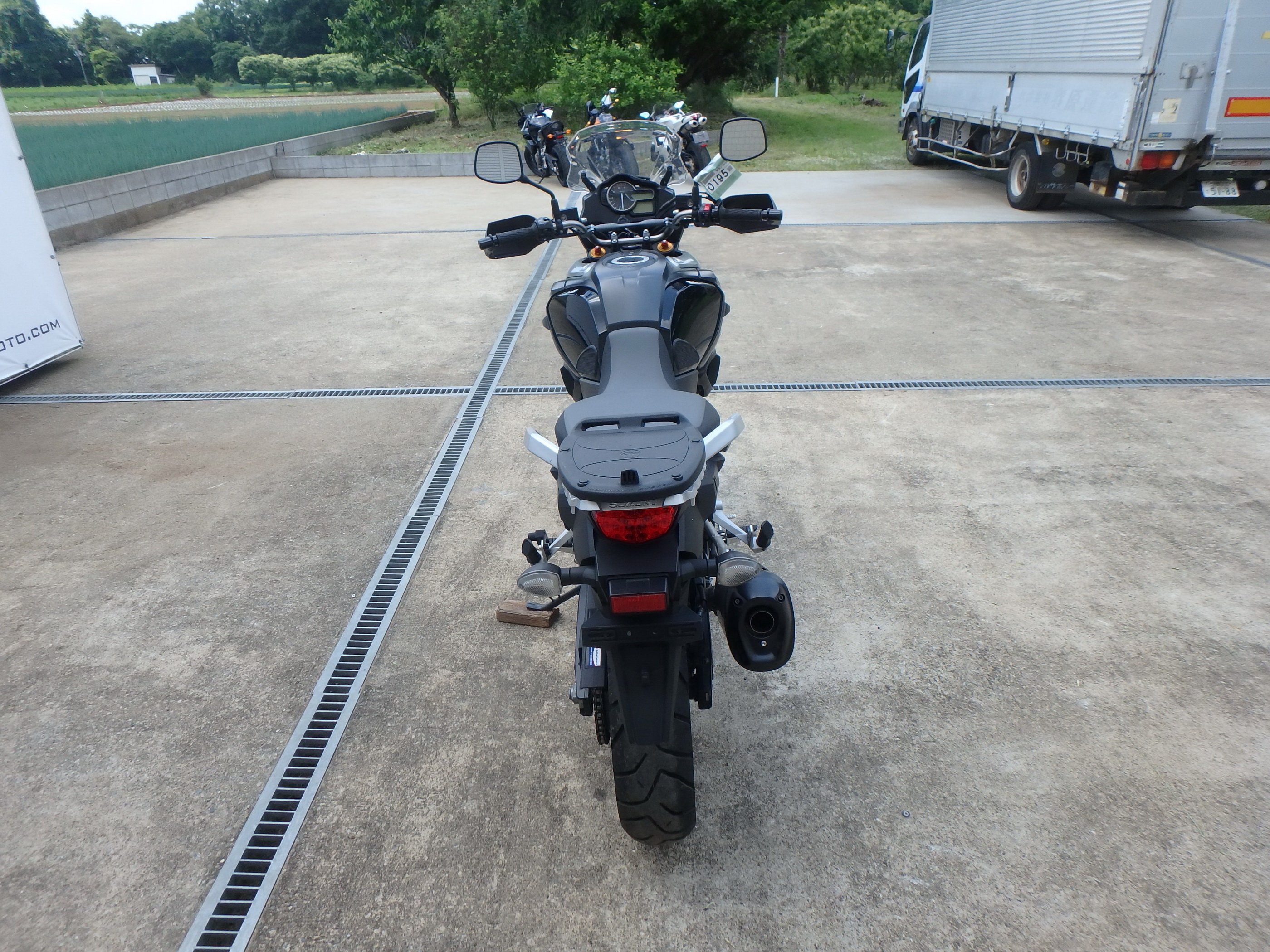 Купить мотоцикл Suzuki DL1000 V-Strom1000 2014 фото 10