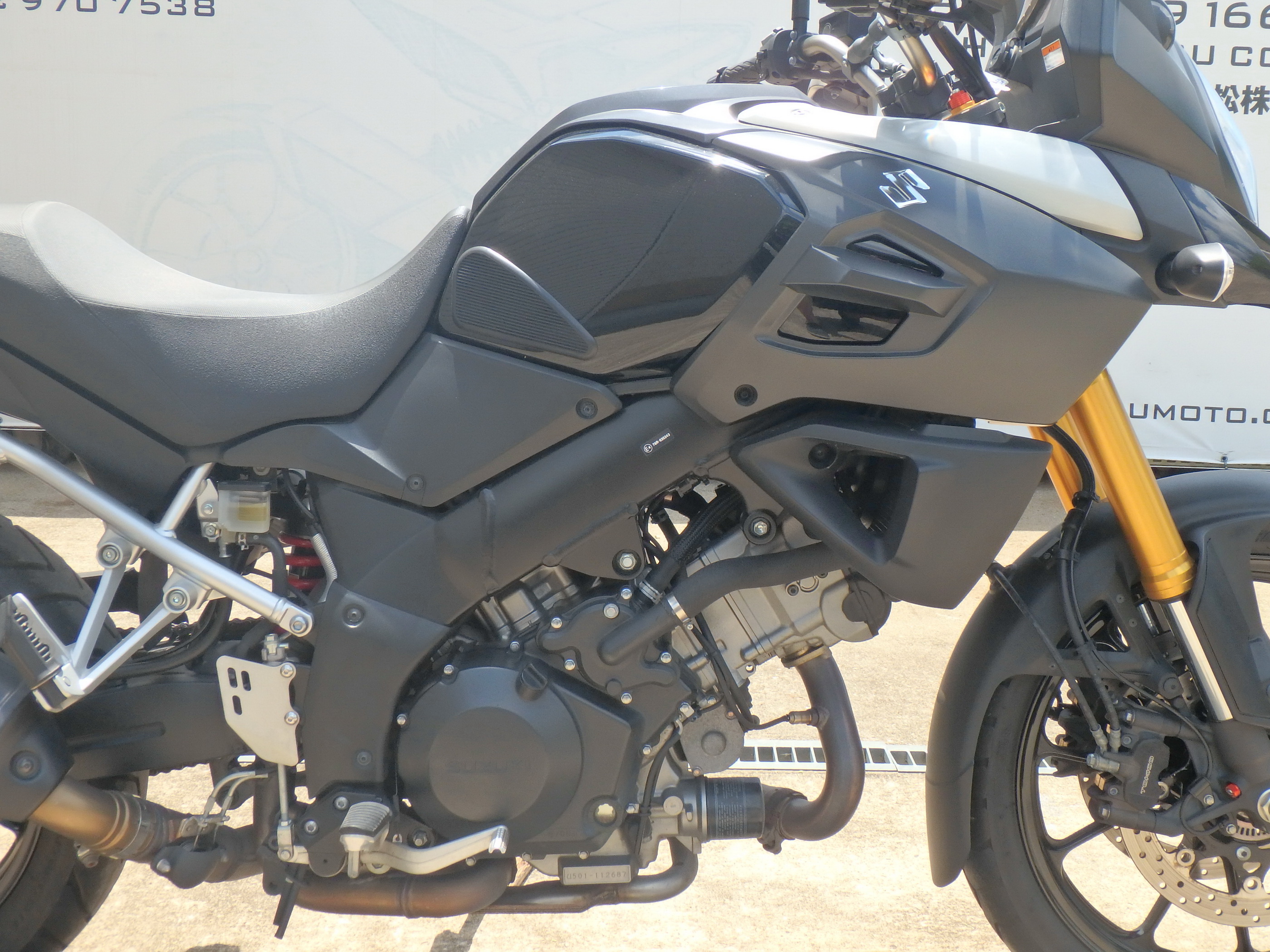 Купить мотоцикл Suzuki DL1000 V-Strom1000 2014 фото 18