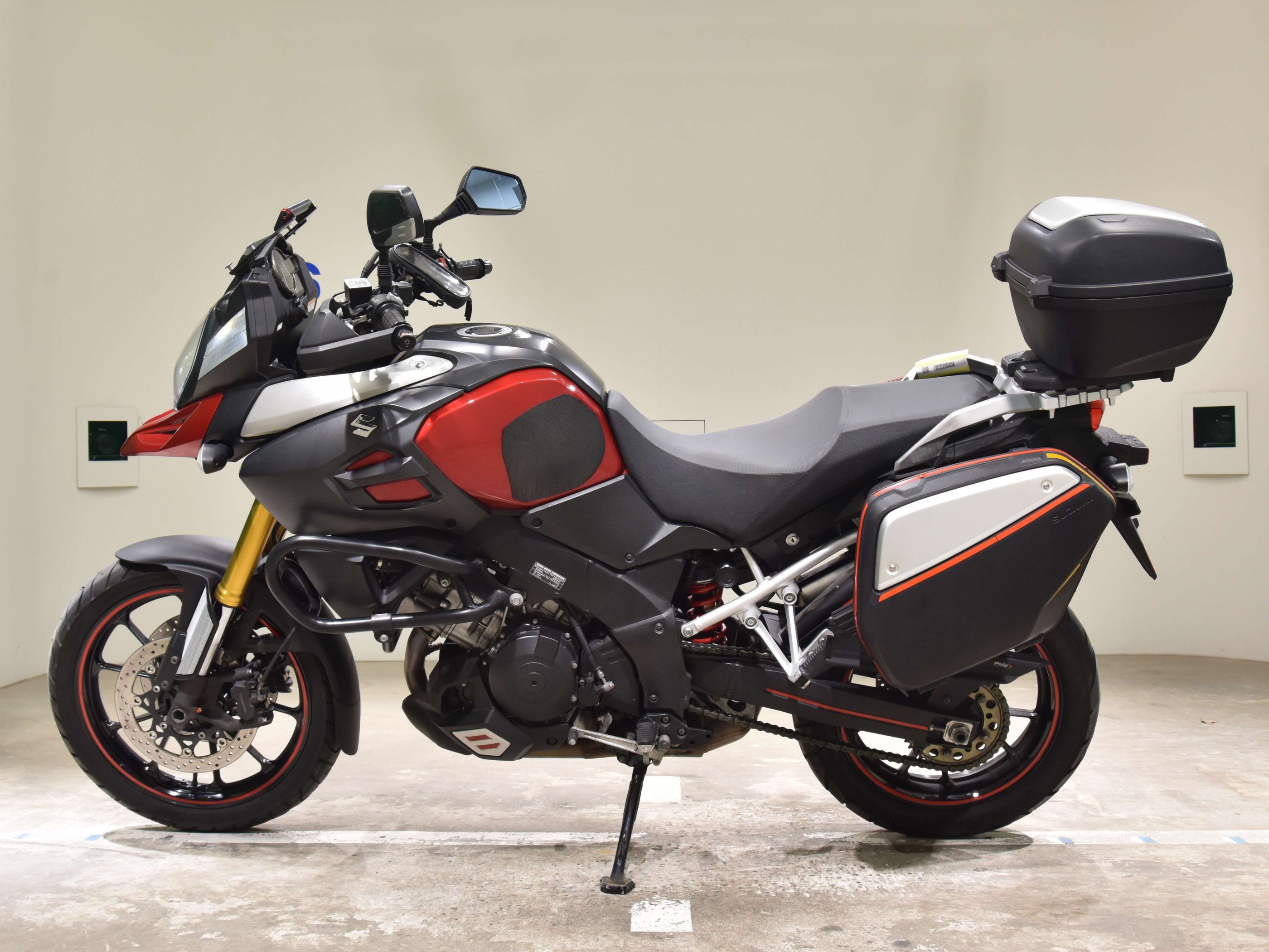 Купить мотоцикл Suzuki DL1000 V-strom1000 2014 фото 1