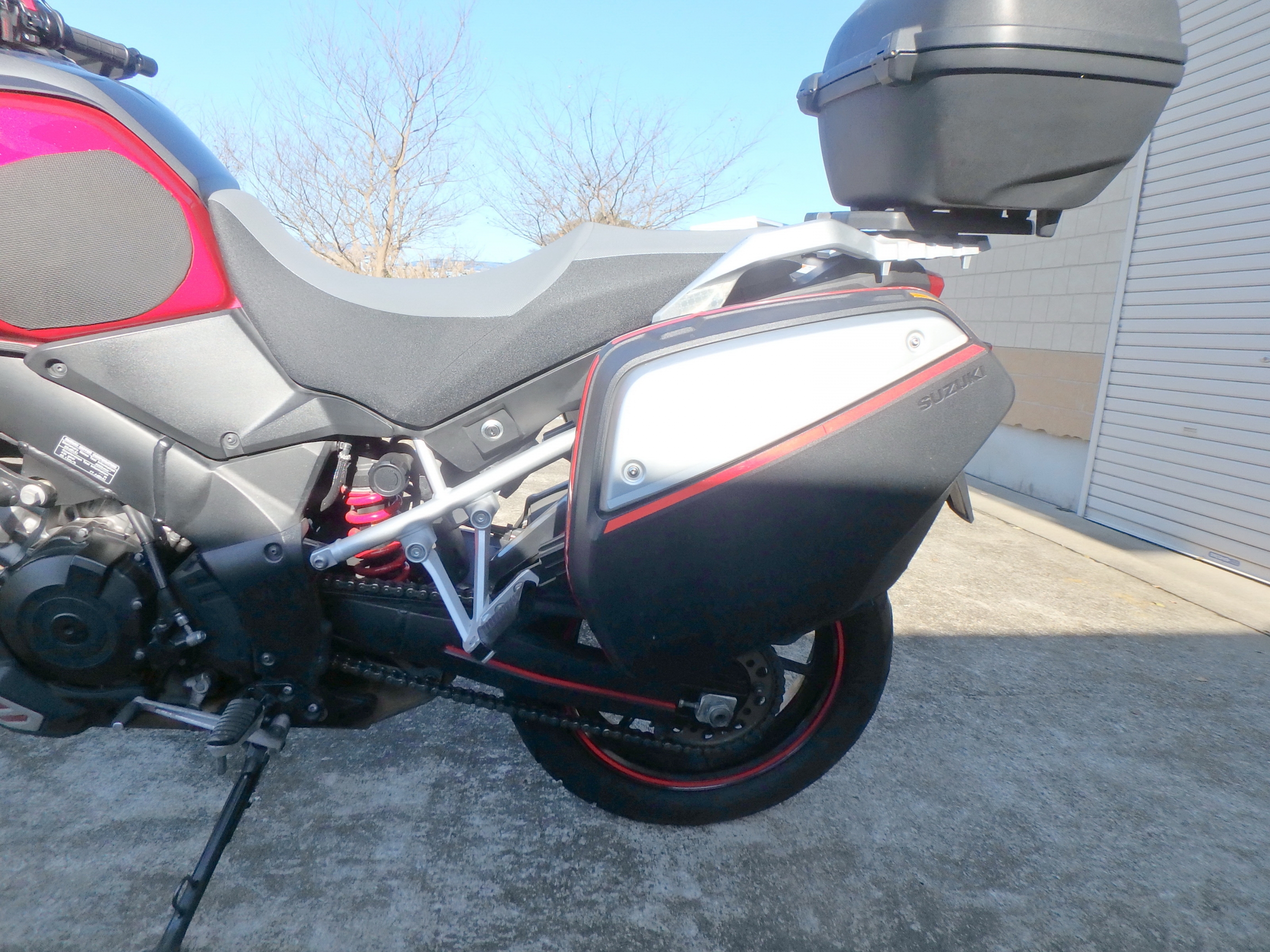 Купить мотоцикл Suzuki DL1000 V-strom1000 2014 фото 16