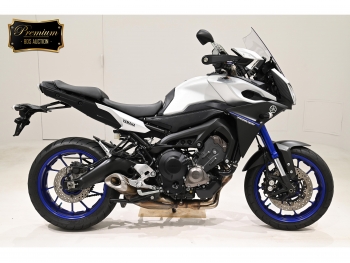     Yamaha MT-09 Tracer FJ-09 2015  2