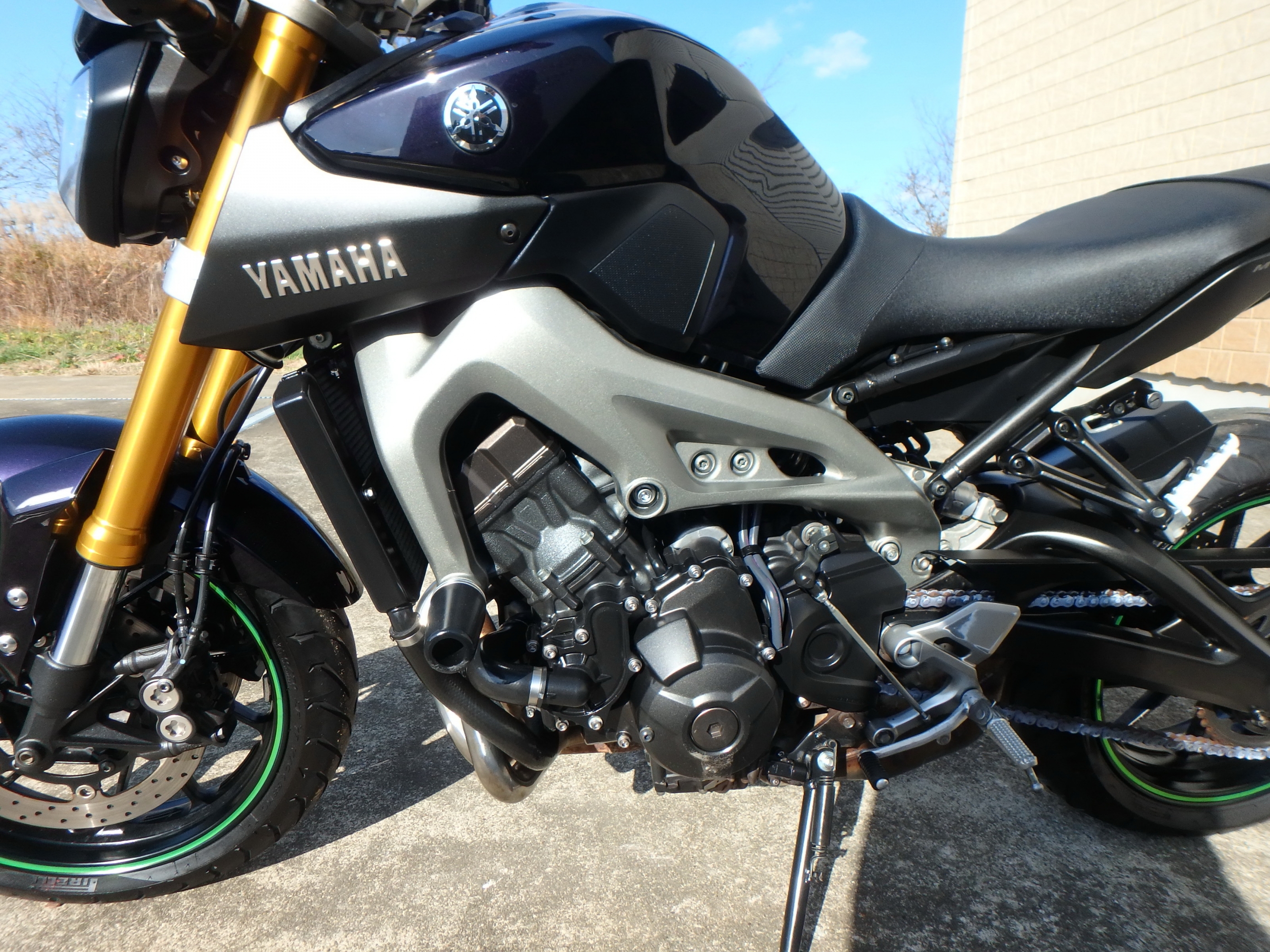 Купить мотоцикл Yamaha MT-09A FJ-09 ABS 2014 фото 15