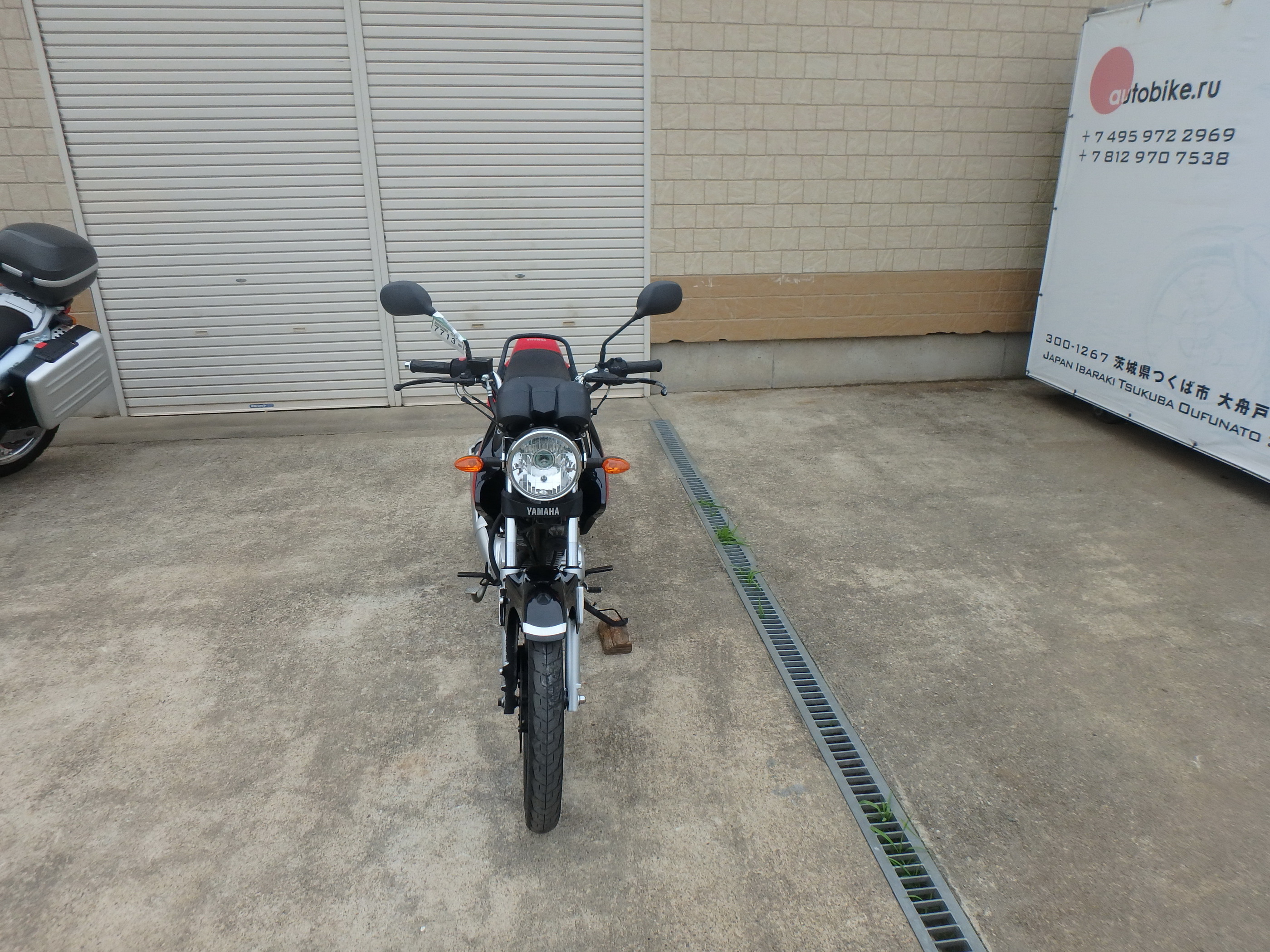Купить мотоцикл Yamaha YBR125 2014 фото 6