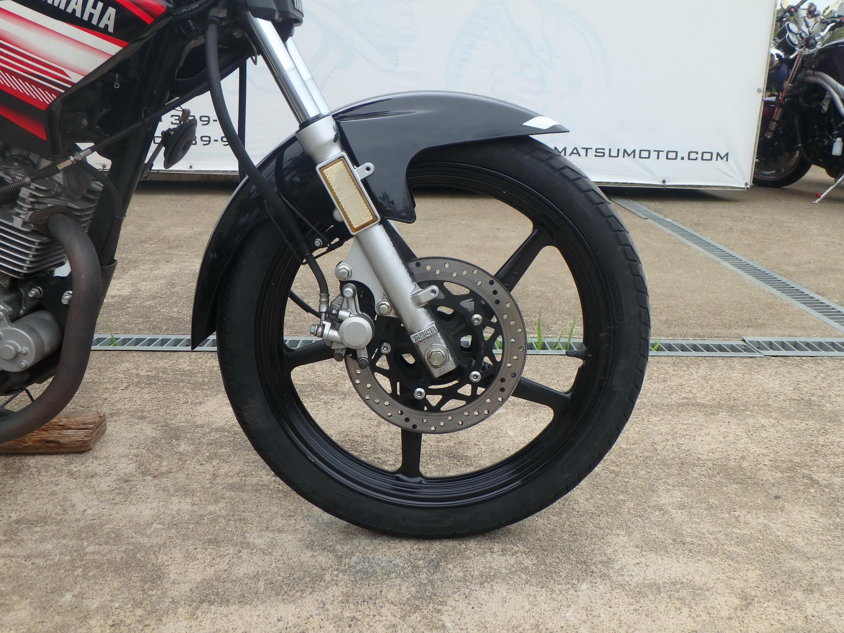 Купить мотоцикл Yamaha YBR125 2014 фото 19