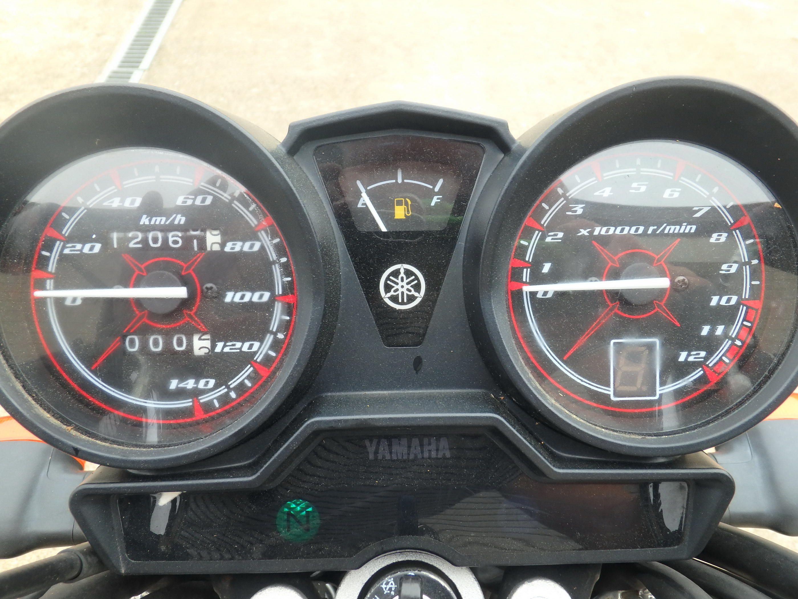 Купить мотоцикл Yamaha YBR125 2014 фото 20
