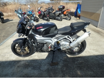     Aprilia Tuono1000 R 2007  12