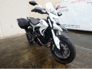  #2835   Ducati Hyperstrada820