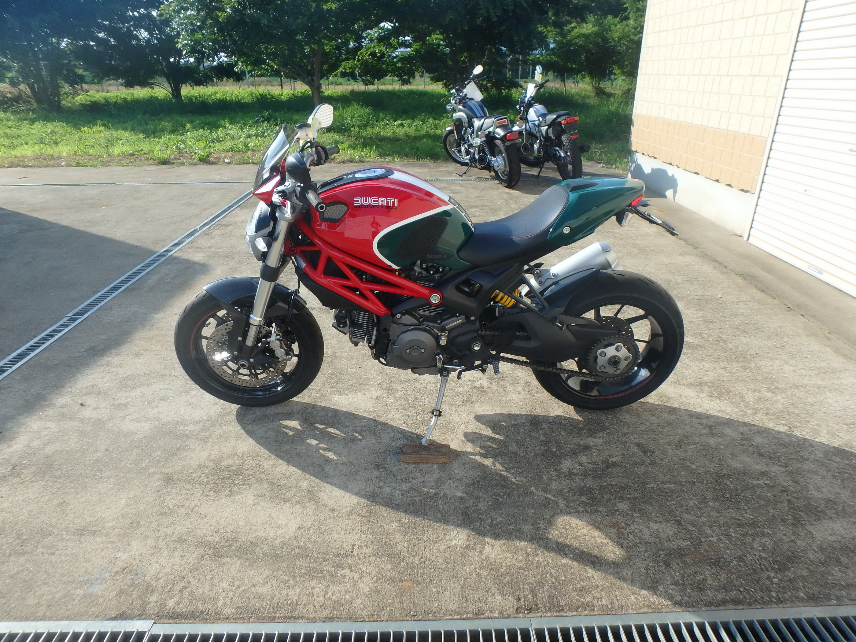 Купить мотоцикл Ducati Monster1100 EVO M1100 2011 фото 12