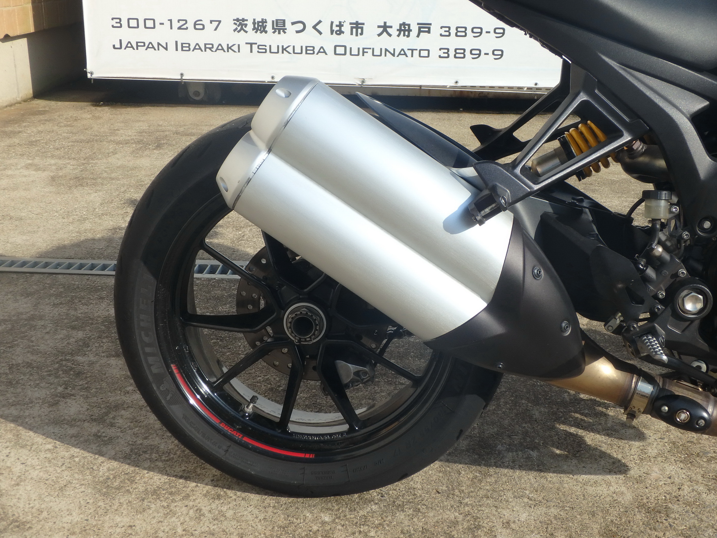 Купить мотоцикл Ducati Monster1100 EVO M1100 2011 фото 17