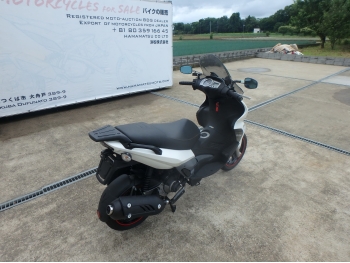 Заказать из Японии мотоцикл Gilera Runner ST200 2008 фото 9