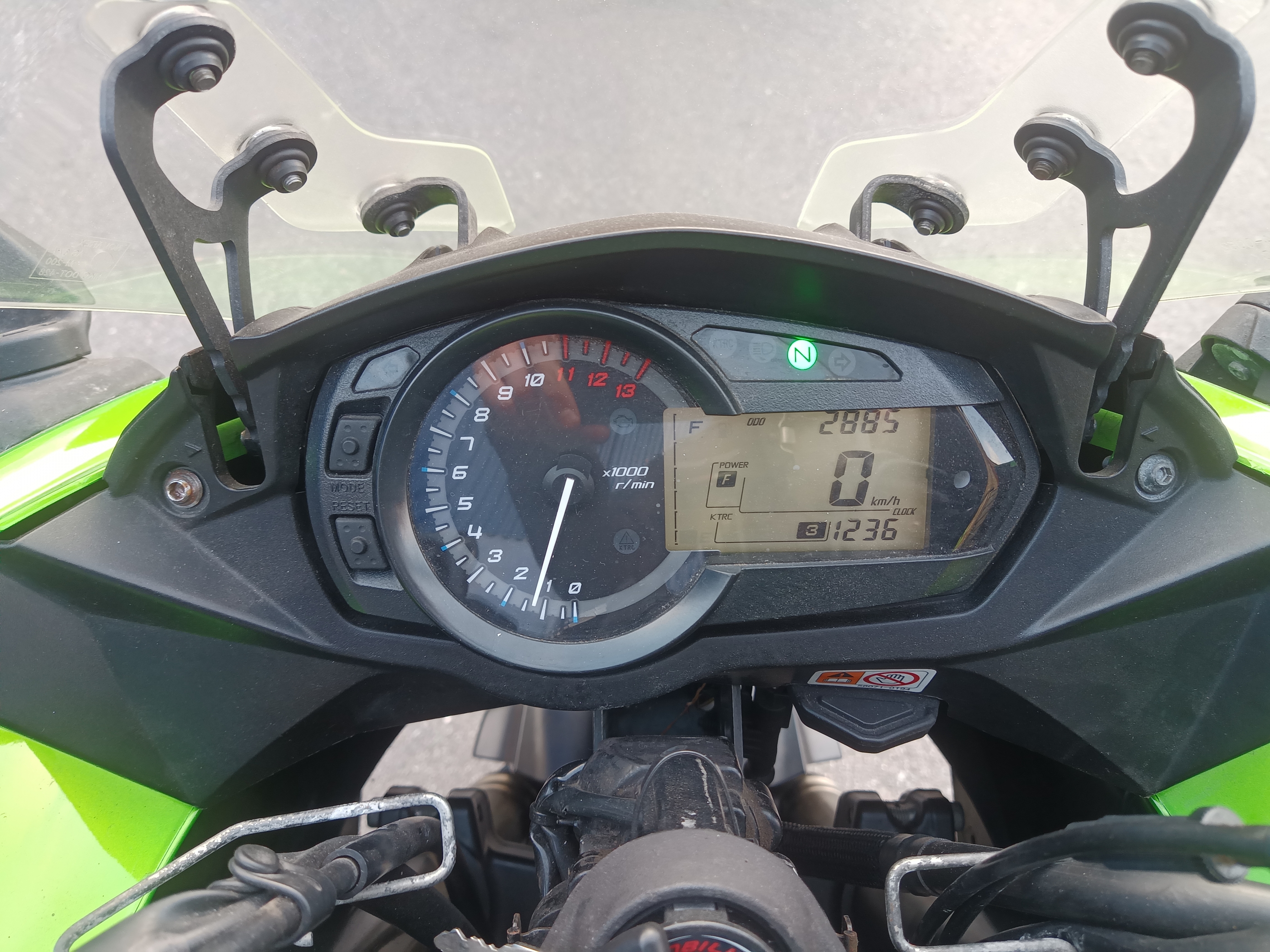 Купить мотоцикл Kawasaki Ninja1000SX 2014 фото 15