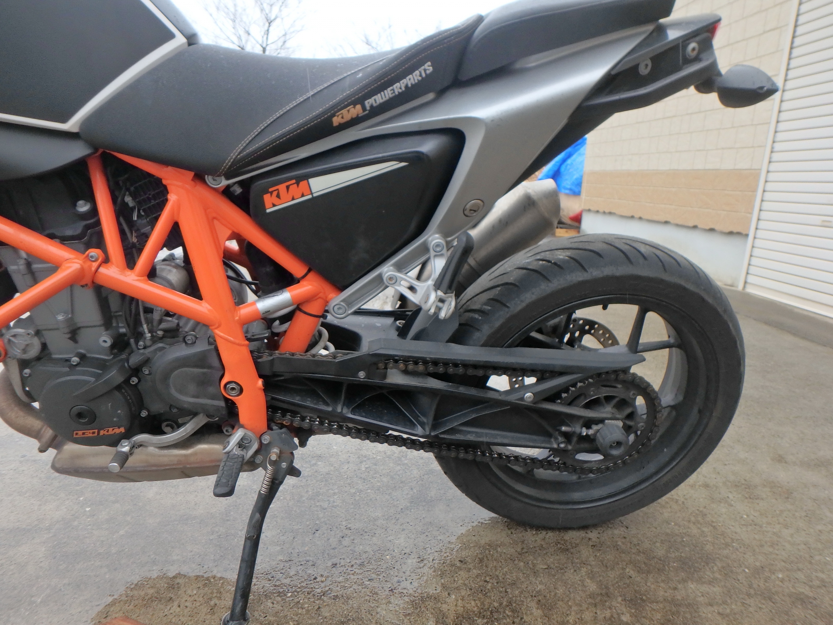 Купить мотоцикл KTM 690 Duke 2014 фото 16