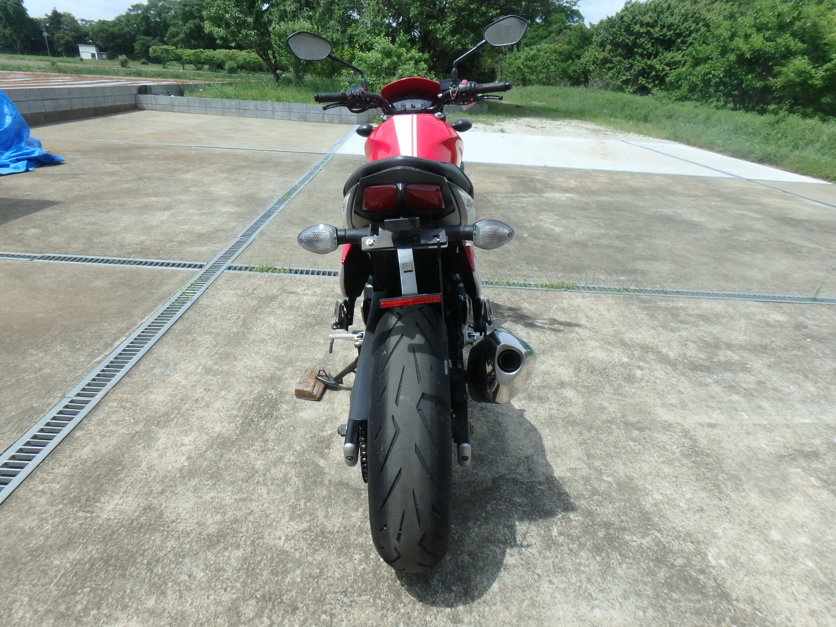 Купить мотоцикл Suzuki SV650A 2016 фото 9
