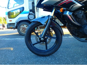 Заказать из Японии мотоцикл Yamaha FZ150 2014 фото 14